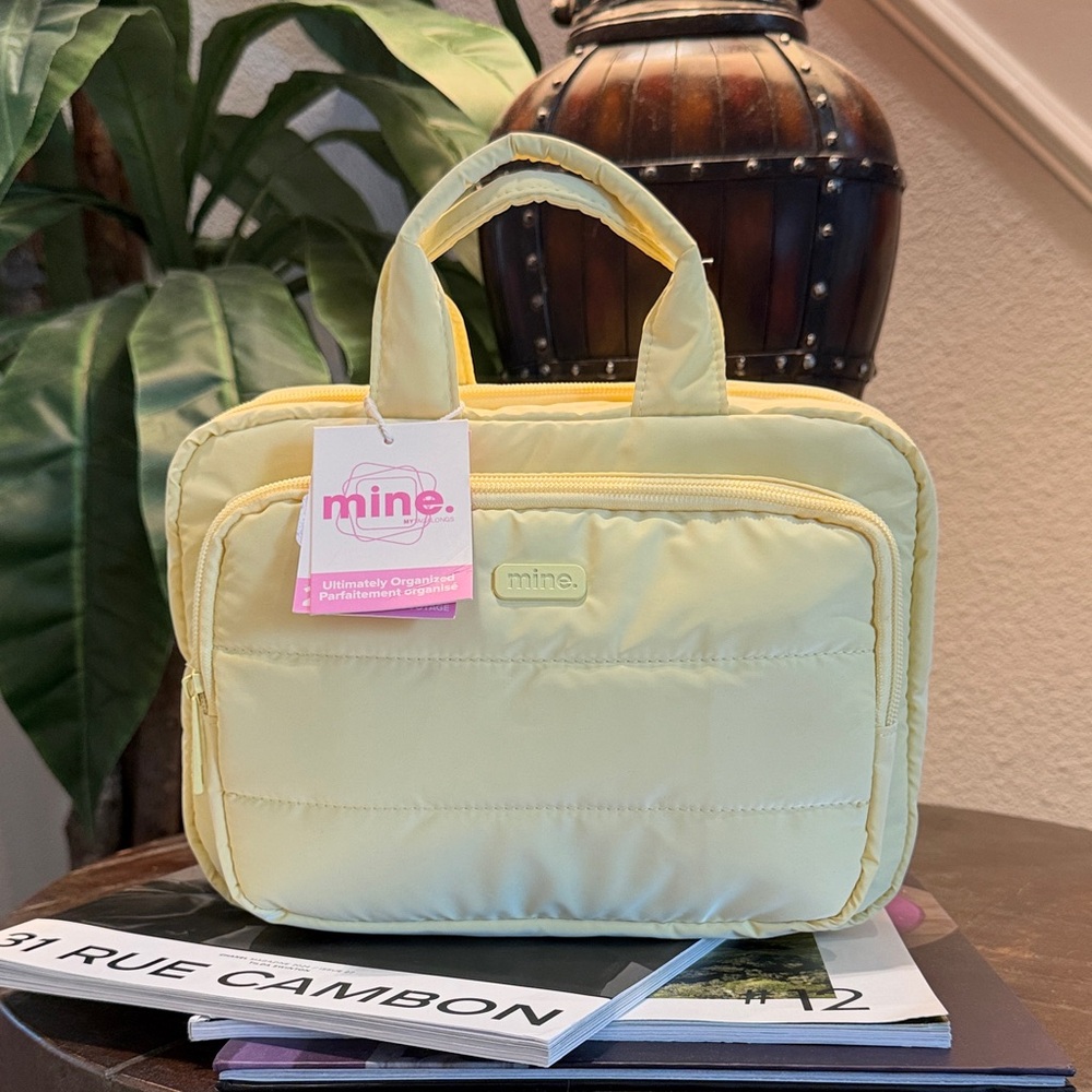 MINE mytagalongs Yellow Ultimately Organized Quilted Cosmetic Zip Bag